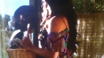 The dress of Julia Banks (Rosario Dawson) in the Rival