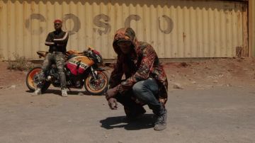 La veste portée par Ninho dans con clip Coffrer