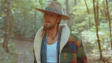 Veste portée par Brian Kelley comme on le voit dans Let Me Go musique de la vidéo de Hailee Steinfeld, Alesso feat. Florida Georgia Line, WATT