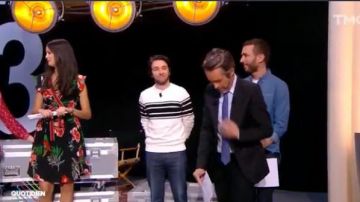 La robe noire à fleurs avec bandes rouges de Lilia Hassaine dans l'émission Quotidien du 2 mai 2018