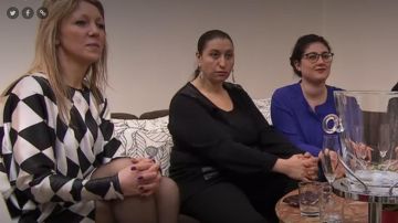 The plaid dress in black and white with Delphine at A dinner almost perfect