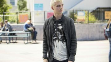 The jacket grey worn by Alex Standall (Miles Heizer) in 13 Reasons Why S01E03