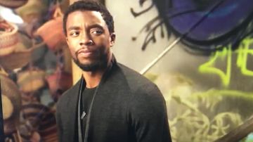 Le gilet de T’Challa aka Black Panther (Chadwick Boseman) aperçu à la fin du film Black Panther