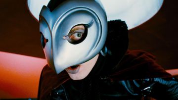 The mask of Winslow Leach (William Finley) in Phantom of the paradise