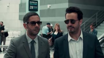 Les lunettes de soleil de Vincent (Manu Payet) dans le film Budapest