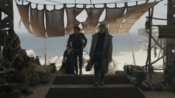 Leather jacket worn by Han Solo (Alden Ehrenreich) as seen in Solo: A Star Wars Story (2018)