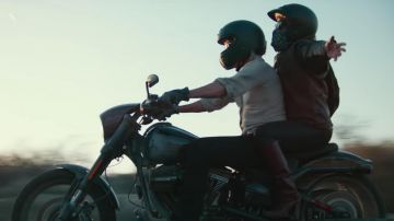 La moto de Jackson Maine (Bradley Cooper) dans A Star is Born