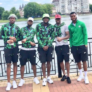 The Nike jacket Nigeria 2018 NSW Tribute to the Super Eagles for the world Cup 2018 on the Instagram Elderson Echiéjilé Spotern