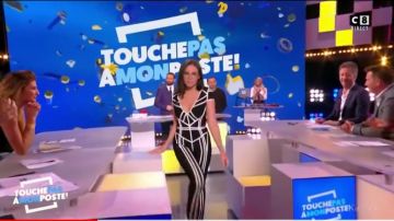 The combination of black and white Agathe Auproux in Key not at my Post #TPMP
