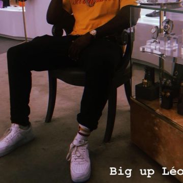 Las zapatillas blancas de Damso en Instagram