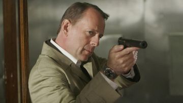 The watch worn by Mr. Goodkat (Bruce Willis) in Slevin