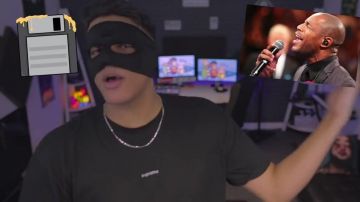 The t-shirt Supreme Black Maskey in his video "How do you do Hamza ? - The recipe"
