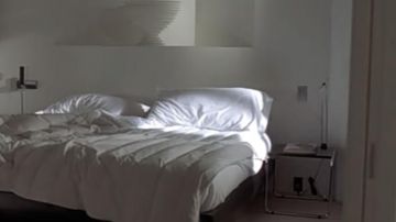 The bedside lamp in the room of Patrick Bateman (Christian Bale) in American Psycho