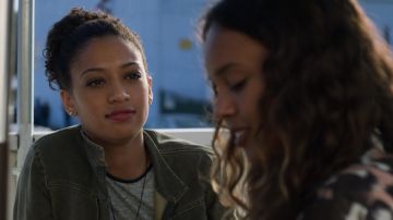 The jacket worn by Nina Jones (Samantha Logan) in 13 Reasons Why S02E09