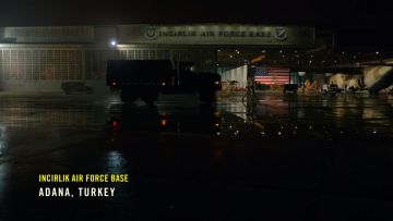 El lugar de rodaje atribuido a la Base de la Fuerza Aérea Incirlik en la serie Jack Ryan S01E06