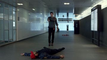 The real metro station in Laval/Montreal instead of the Waterfront Station Washington, DC in the series Jack Ryan S01E08