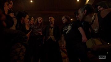 The long black jacket of Cassidy (Joseph Gilgun) in Preacher S03E08