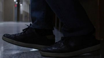 shoes / trainers worn by Jimmy McGill (Bob Odenkirk) as seen in Better Call Saul S04E08