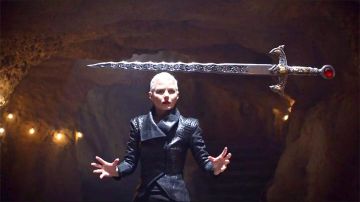 La espada Excalibur de Emma Swan (Jennifer Morrison) en Once Upon A Time S05E07