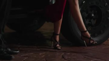 Miss Bala: Clothes, Outfits, Brands, Style and Looks | Spotern