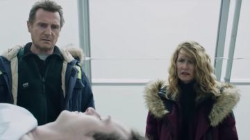 Parka Veste avec col de fourrure porté par Laura Dern, comme vu dans le Froid Poursuite