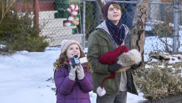 La Veste verte porté par Teddy Pierce (Juda Lewis) comme on le voit dans Les Chroniques de Noël