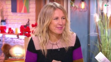 Le pull porté par Agathe Lecaron dans La maison des maternelles du 9 novembre 2018