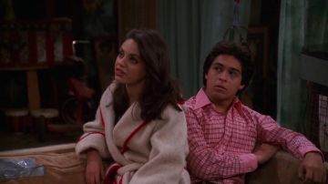 The robe's kimono Jackie Burkhart (Mila Kunis) on That '70s Show S05E14