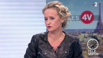 La veste en cuir portée par Caroline Roux dans Télématin du 03.12.2018