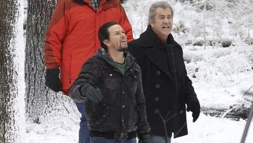 Jacket worn by Dusty (Mark Wahlberg) as seen in Daddy's Home 2