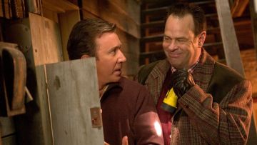 Veste portée par Vic Frohmeyer (Dan Aykroyd) comme on le voit dans Noël avec les Kranks