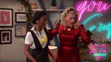 Blanc T-shirt porté par Keke Palmer en Occupé ce Soir S01E32