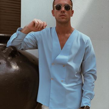 La camiseta celeste que lució Filippo Cirulli en su cuenta de Instagram @Filippocirulli