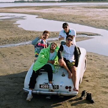 The shoes Maxenss in this photoshoot for Southcoaster