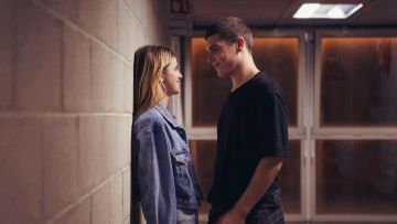 Jean jacket, Chiara (Benedetta Porcaroli) in Baby S01E06