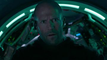 Blue hoodie worn by Jonas Taylor (Jason Statham) as seen in The Meg