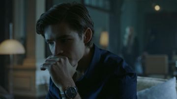 The shows of Dick Grayson (Brenton Thwaites) in the Titans S01E02