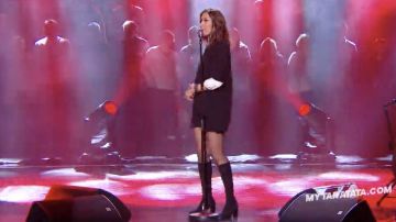 Las botas negras usadas por Zazie durante Taratata Zenith 100% Live el 9/02/19
