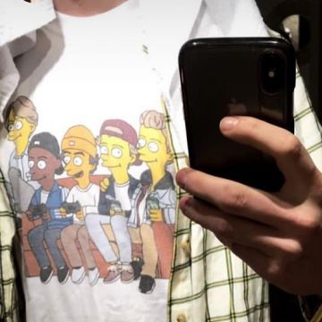 Camiseta de Simpson usada por Henrik Holm como se ve en su historia de Instagram