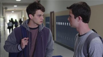 T-shirt worn by Justin foley (Brandon Flynn) as seen in 13 Reasons Why S01E01
