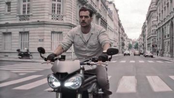 Shirt worn by August Walker (Henry Cavill) in Mission: Impossible - Fallout