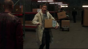 white long coat with hoodie worn by Tommy Egan (Joseph Sikora) in Power (S04E03)