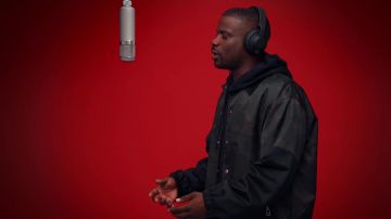 Veste portée par Jay Rock comme on le voit dans sa plus sanglante de l'histoire de la musique de la vidéo (Une exposition de Couleurs)
