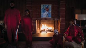 Traje rojo combi usado por Gabe Wilson / Abraham (Winston Duke) en Us