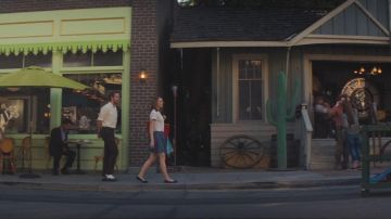 White and Black shoes worn by Sebastian (Ryan Gosling) as seen in La La Land