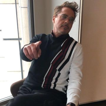 The polo worn by Roberts Downey Jr. on his account Instagram @robertdowneyjr