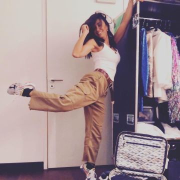 La paire de sneakers portée par Jenifer sur son compte Instagram @jeniferofficiel