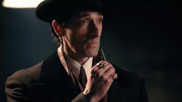 Ring worn by Luca Changretta (Adrien Brody) as seen in Peaky Blinders S04E05