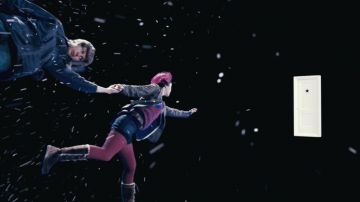 Le pullover rose de Ramona Flowers (Mary Elizabeth Winstead) dans Scott Pilgrim