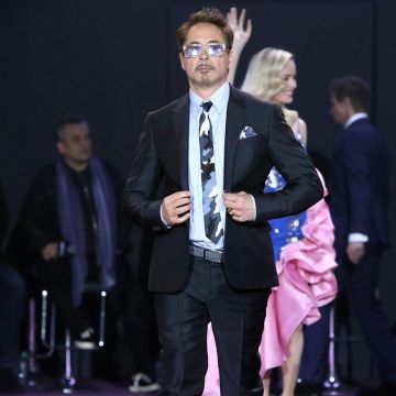 Glasses worn by Ribert Dwoney Jr. for Avengers: Endgame fan event in Seoul